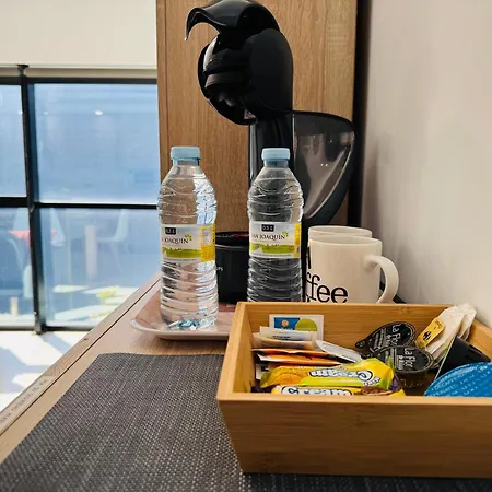 Cotur 121 Parking Gratuito