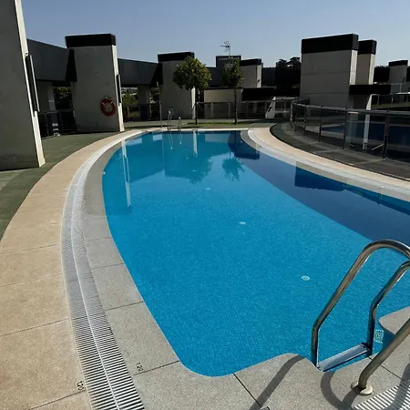 Cotur 121 Parking Gratuito