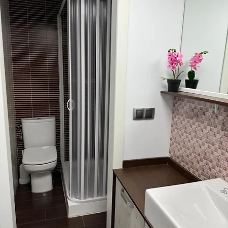 Cotur 121 Parking Gratuito